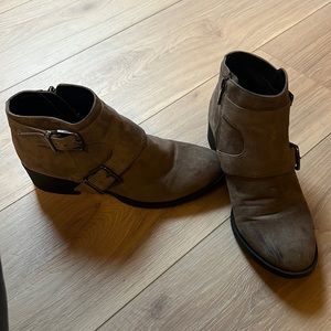 Used gray boots